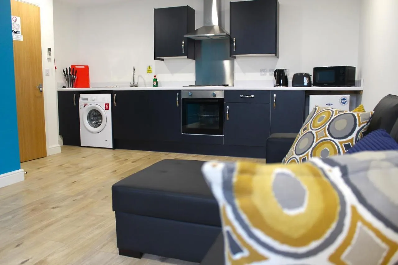 Maze Apartments And Rooms Free Parking キングストン・アポン・ハル