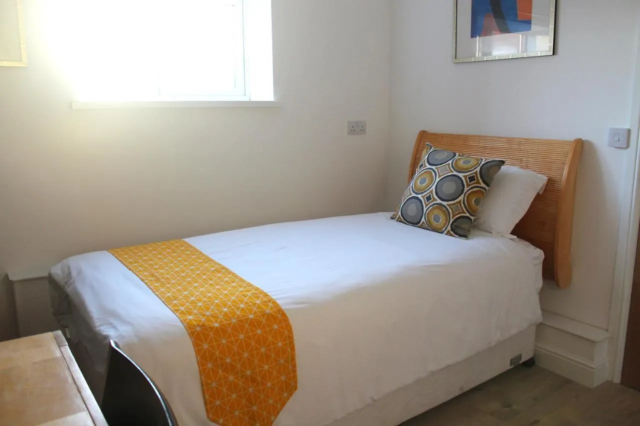 Maze Apartments And Rooms Free Parking Kingston upon Hull