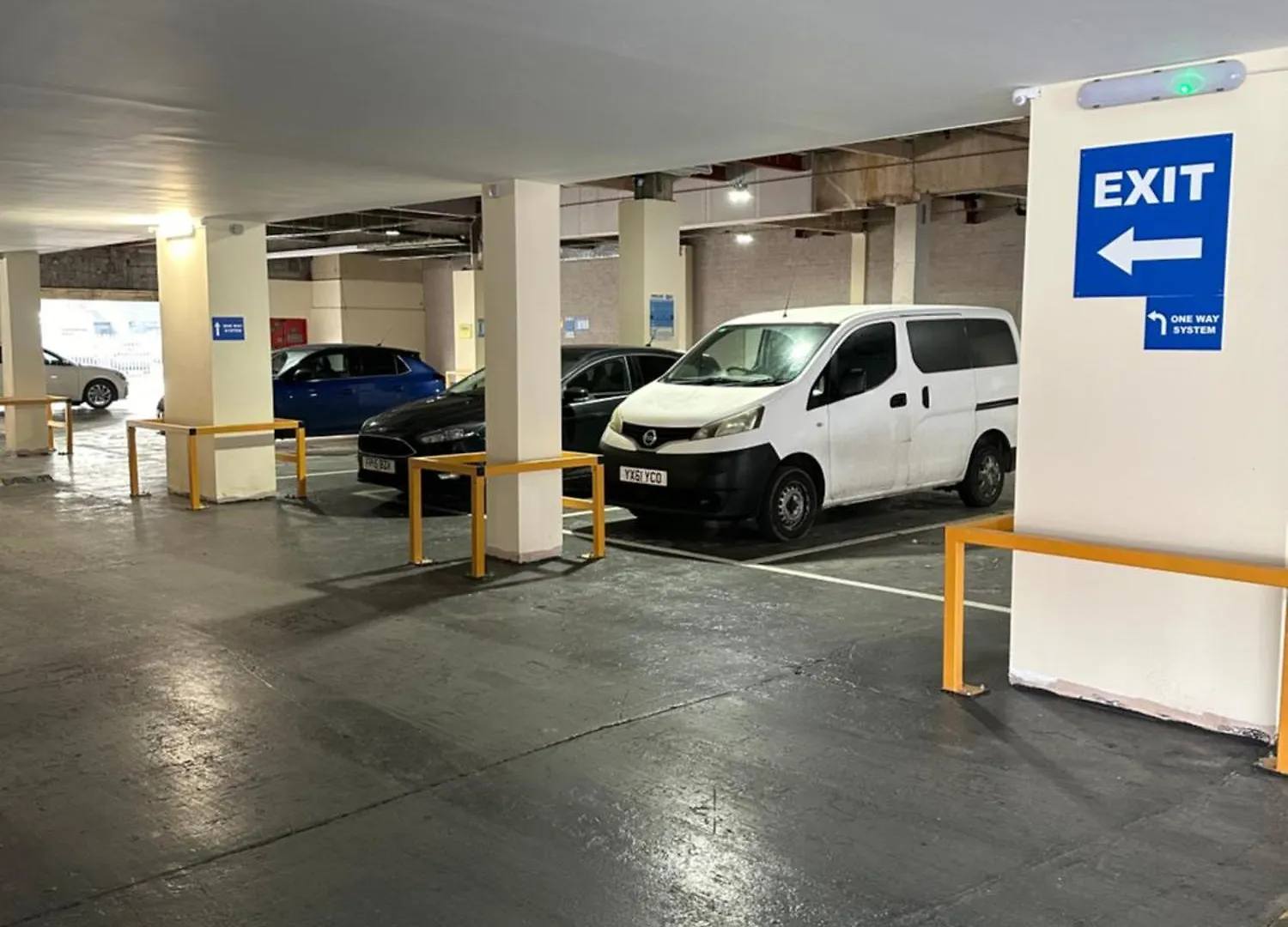 Maze Apartments And Rooms Free Parking キングストン・アポン・ハル 0*,